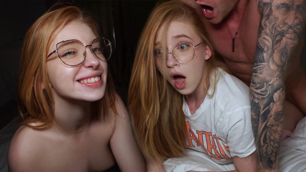 สาวเชียร์ลีดเดอร์มหาลัยดังผู้หญิงใส่แว่นส่วนมาก หนังโป๊ฝรั่ง Martin Spell ชอบความซาดิสโดนครูประจำชั้นหลอกเย็ดบีบคอตีก้นเย็ดแรงๆ Crystal White ดันชอบน้ำแตกหลายรอบตอนเอากัน